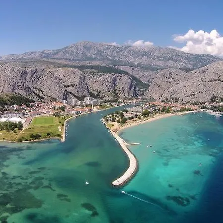Διαμέρισμα Apartman Rita Omiš
